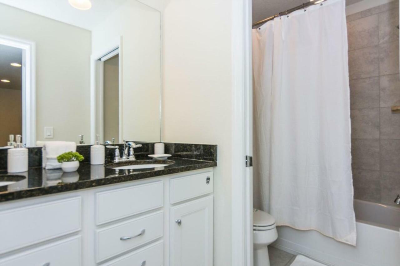 Luxurious Vacation Townhome With Private Pool At Windsor At Westside Ww8948 คิสซิมมี ภายนอก รูปภาพ