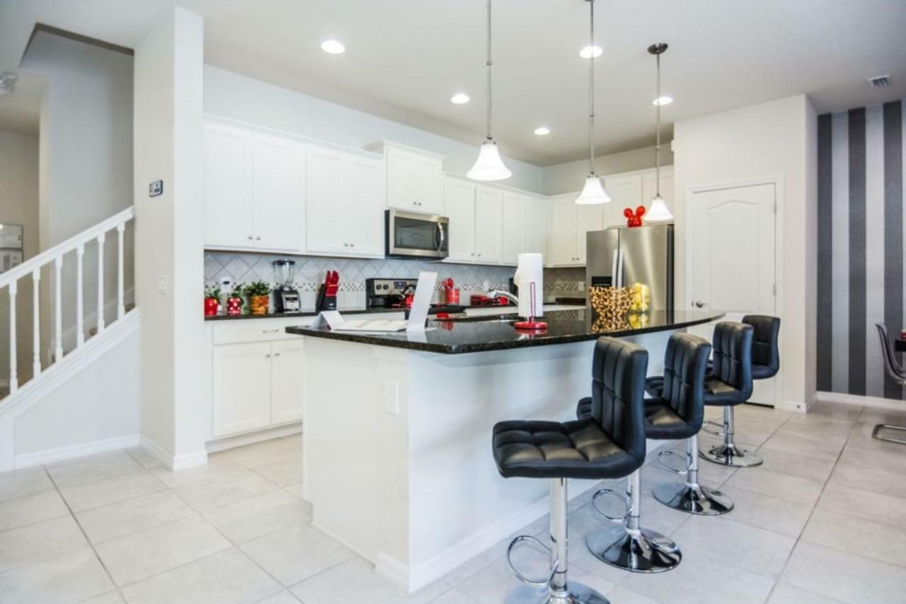 Luxurious Vacation Townhome With Private Pool At Windsor At Westside Ww8948 คิสซิมมี ภายนอก รูปภาพ